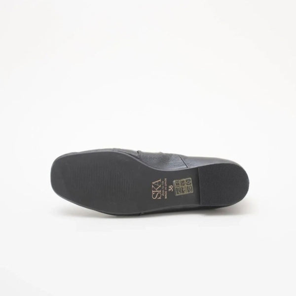 Ballerina in Pelle con Cinturino Nera – SKA Shoes