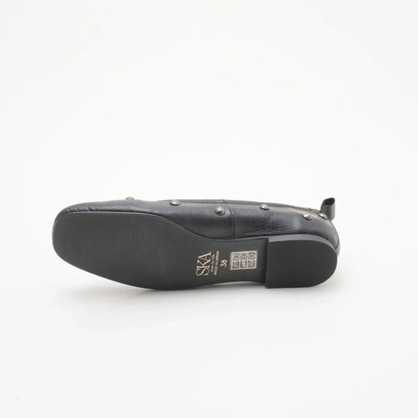Ballerina in Pelle con Borchie Nera – SKA Shoes