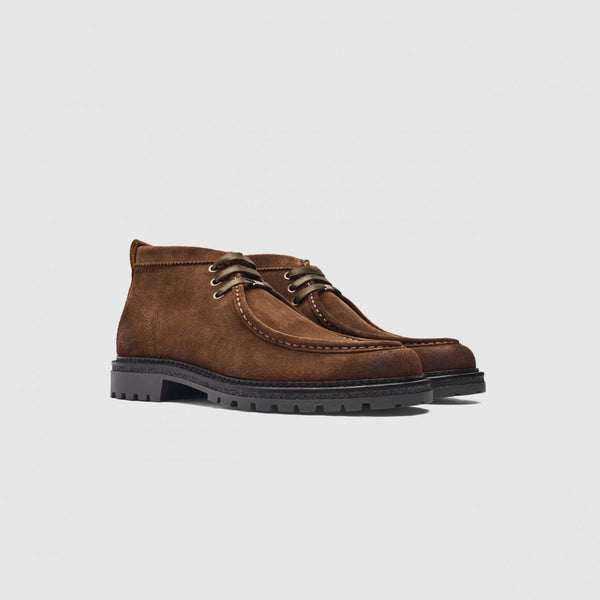 Scarponcino Uomo in Pelle Scamosciata Tabacco – Ambitious