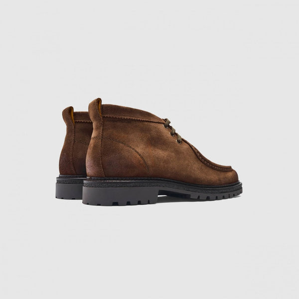 Scarponcino Uomo in Pelle Scamosciata Tabacco – Ambitious