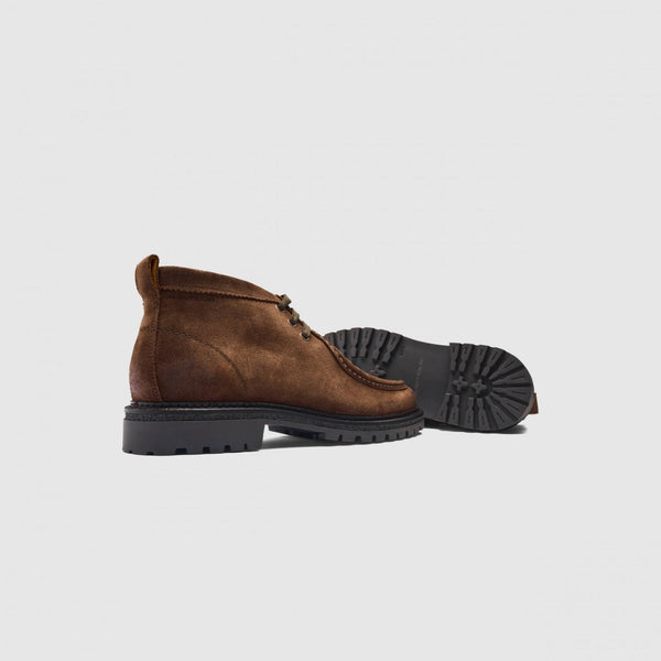 Scarponcino Uomo in Pelle Scamosciata Tabacco – Ambitious