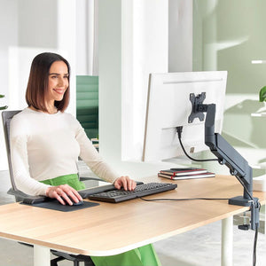 Braccio Salvaspazio Singolo per Monitor – Leitz Ergo