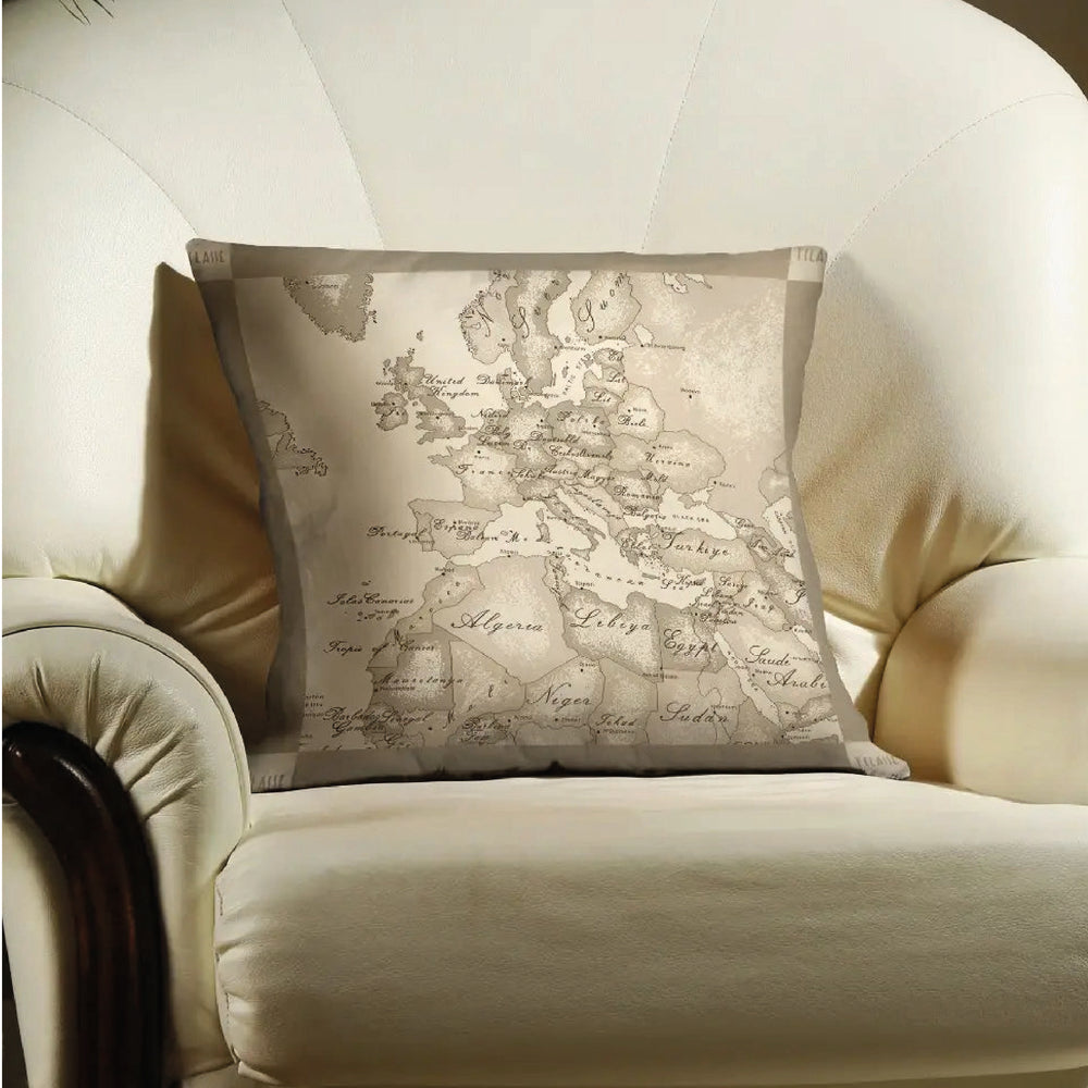 Cuscino “Geo Safari” 50x50 - Alviero Martini 1^ Classe (Copia)