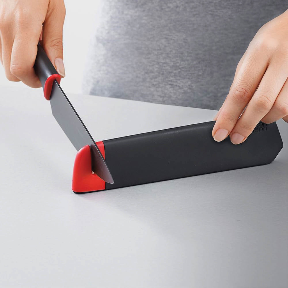 Set di Due Coltelli "Slice and Sharpen" - Joseph Joseph