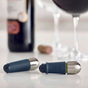 Set da 2 Tappi per Vino "BarWise" - Joseph Joseph